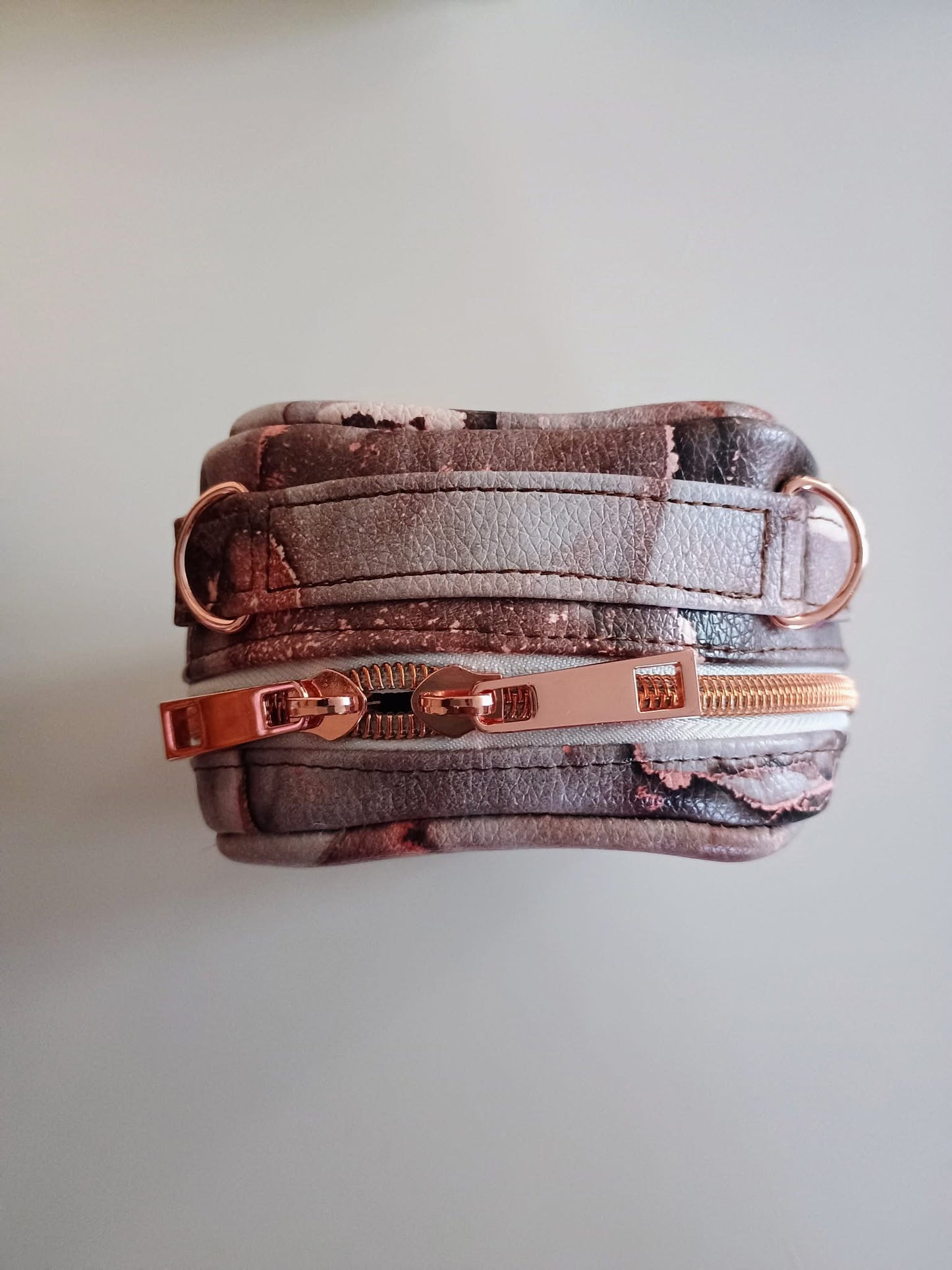 Lumens Bond Crossbody Bag